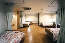 ４床室